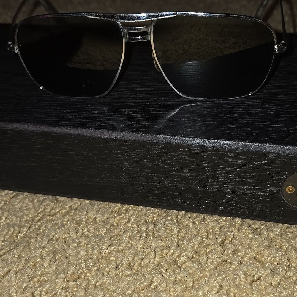 Sunnies Vintage As Is Unisex Women Men Sunglasses Sun Vacation Avaitor Gray Blac - Picture 13 of 16